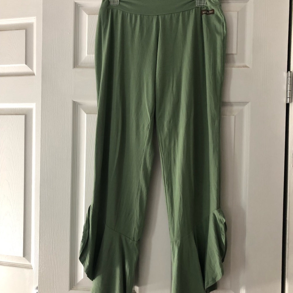 Matilda Jane Split side long ruffles